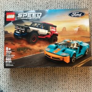 Lego 76905 Ford GT Heritage Edition and Bronco R